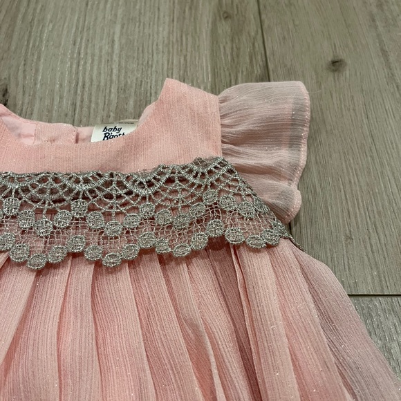 4 for $20 Baby b’gosh 0-3 months dress - Picture 2 of 7